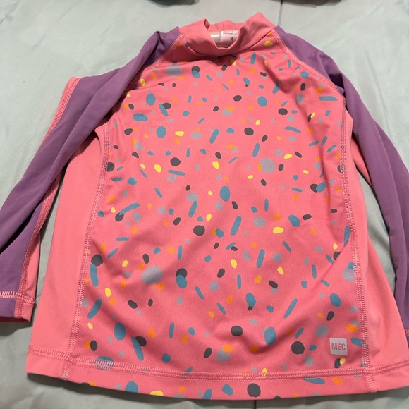 Kids MEC swim shirt - Picture 1 of 1
